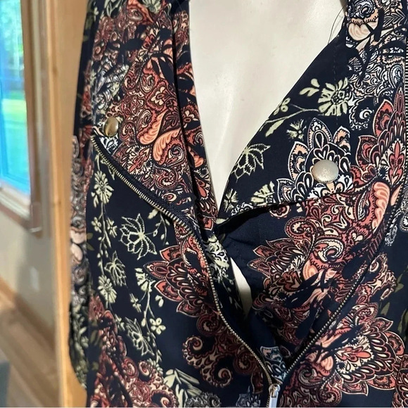 CJ Banks Floral Jacket Side Zipper Lightweight - Picture 5 of 10